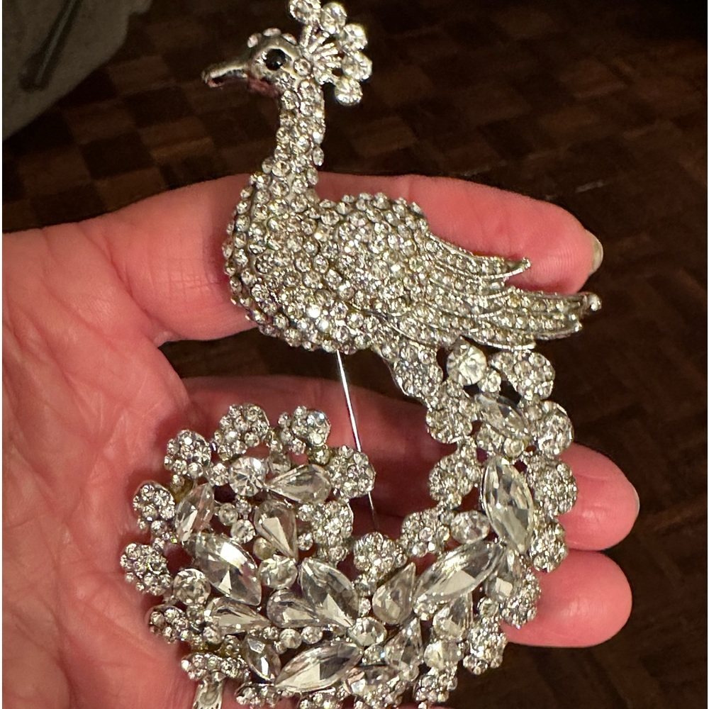 Vintage Peacock Pin
